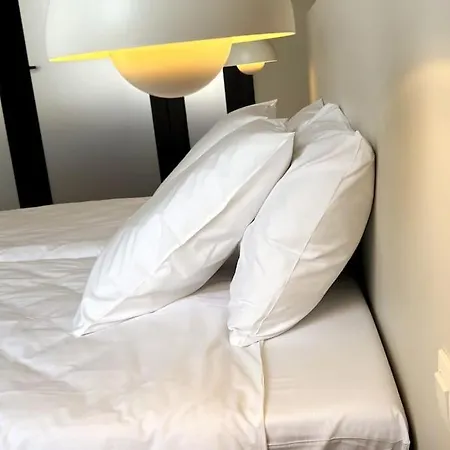 Au Cabinet Childeric تورناي